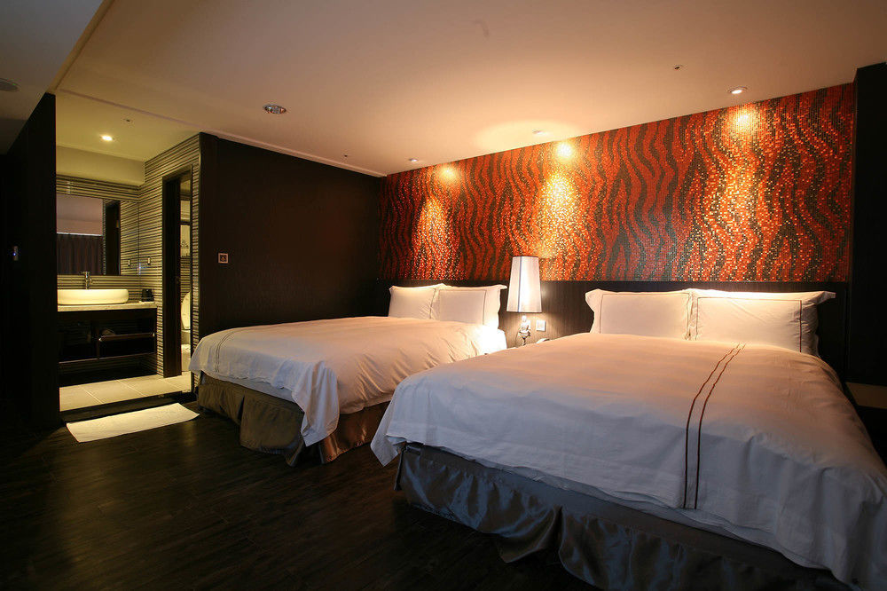 Talmud Hotel Yizhong Taichung Eksteriør billede