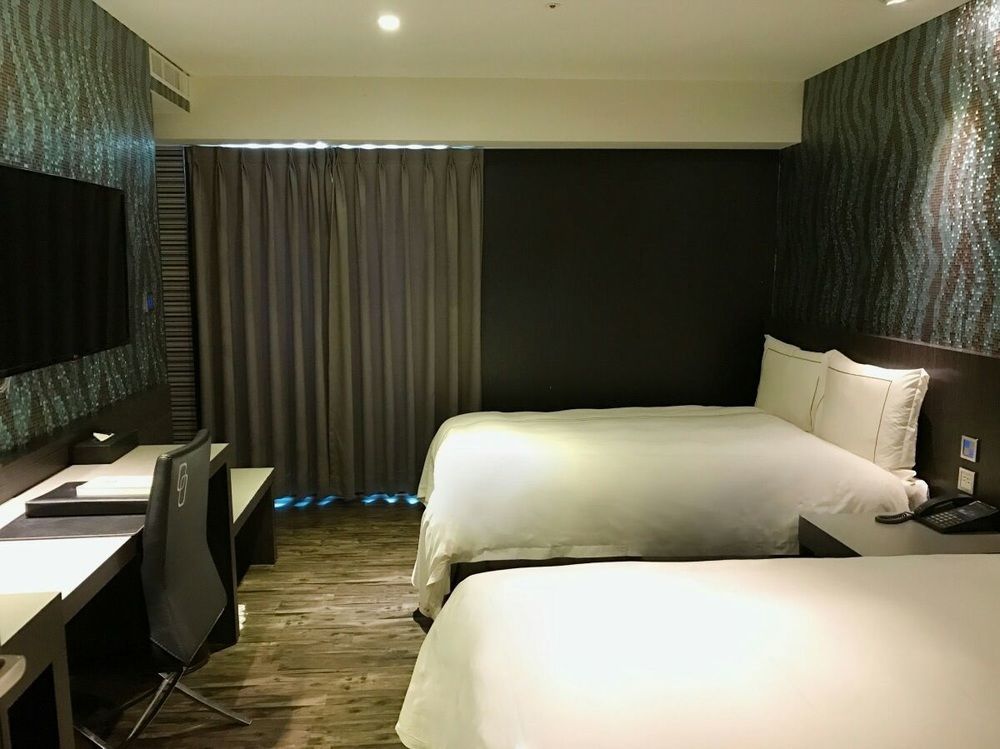 Talmud Hotel Yizhong Taichung Eksteriør billede